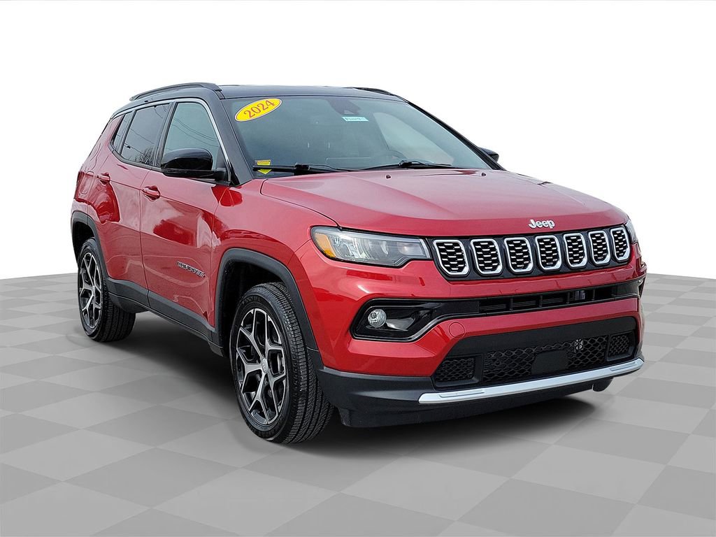 Used 2024 Jeep Compass Limited image 3
