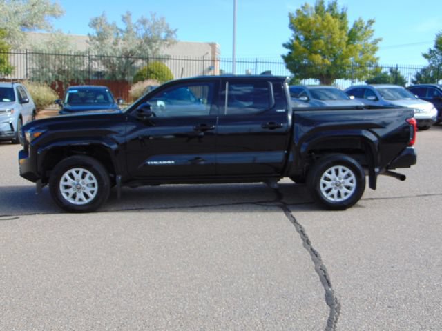 Used 2025 Toyota Tacoma SR5 AWD/4WD image 7