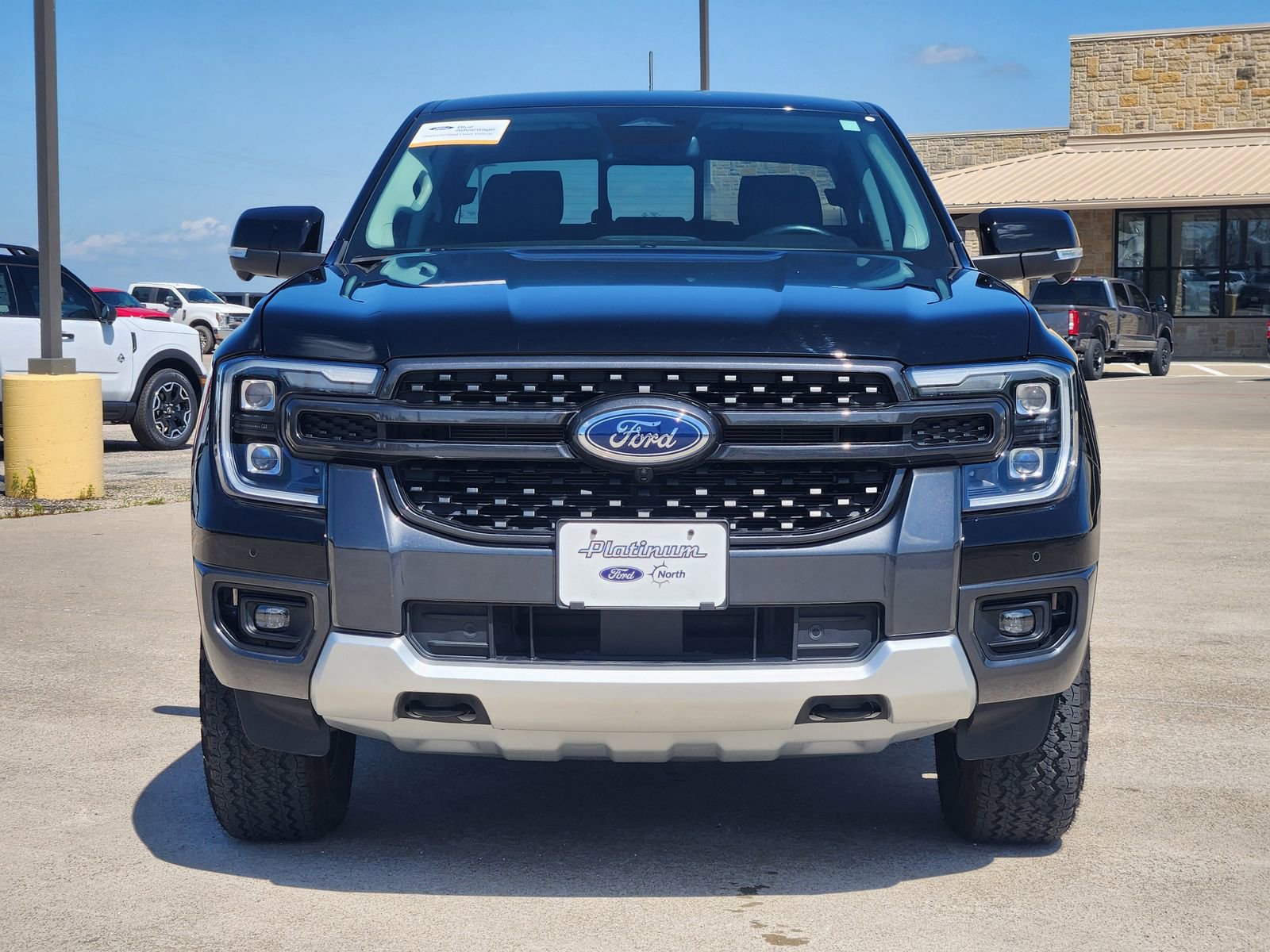 Used 2024 Ford Ranger Lariat w/ FX4 Off-Road Package image 6