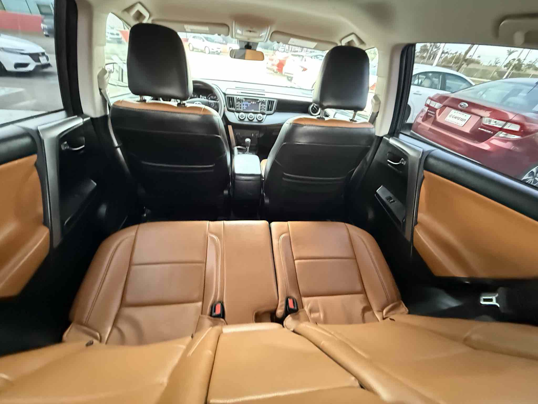 Used 2017 Toyota RAV4 LE image 70