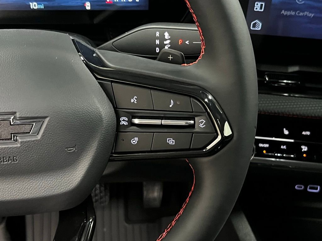 New 2026 Chevrolet Equinox RS w/ LPO, Floor Liner Package image 17