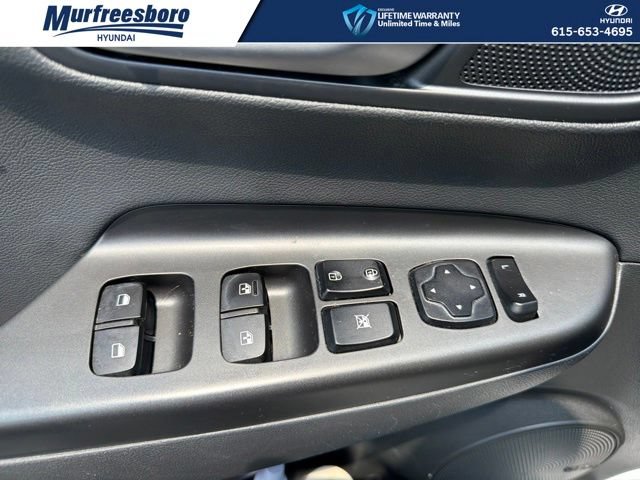 Used 2021 Hyundai Kona Ultimate w/ Cargo Package FWD image 12