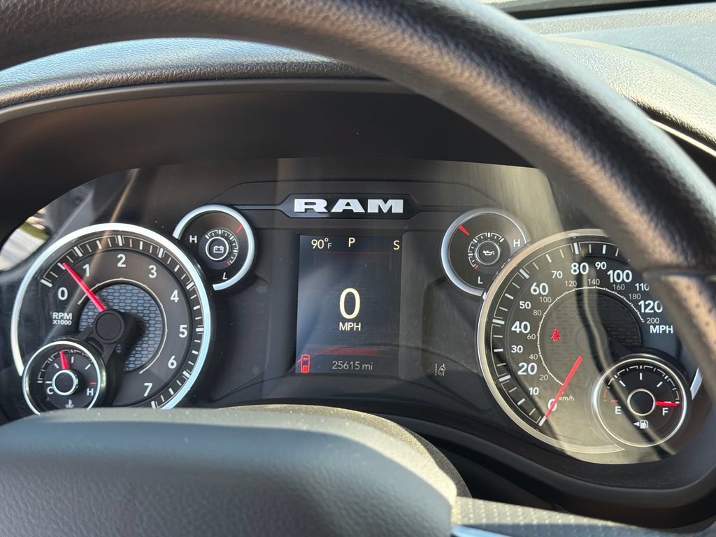 Used 2025 RAM 1500 Tradesman w/ Night Edition AWD/4WD image 32