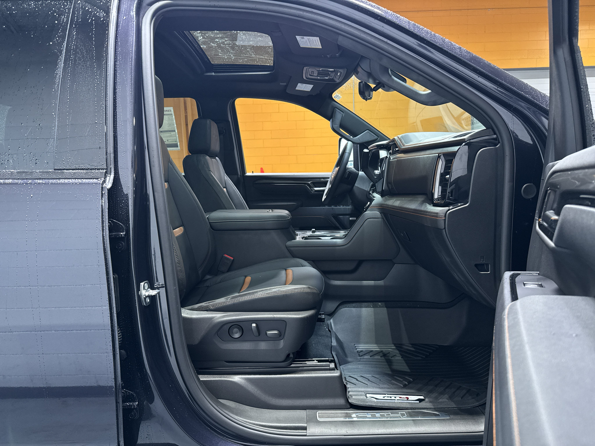 New 2026 GMC Sierra 2500 AT4 w/ AT4 Premium Plus Package AWD/4WD image 21