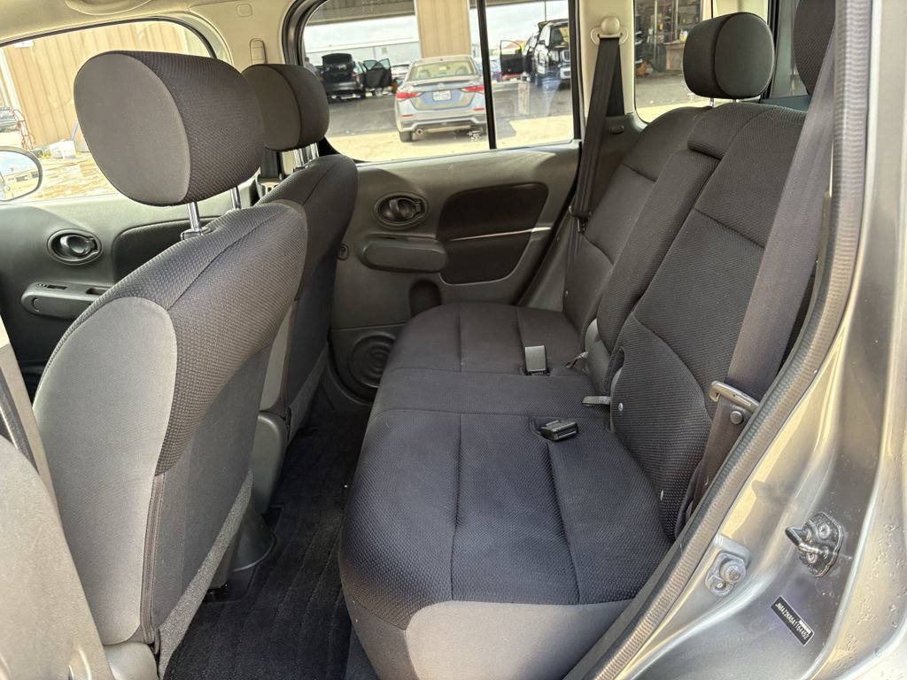Used 2010 Nissan Cube 1.8 w/ Interior Designer Pkg FWD image 20