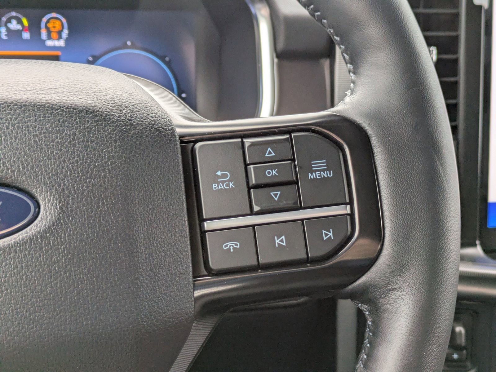 New 2025 Ford F150 Platinum w/ FX4 Off-Road Package image 29