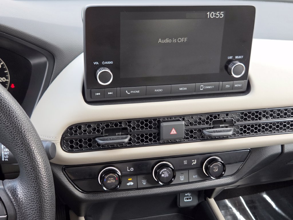 Used 2024 Honda HR-V LX image 32