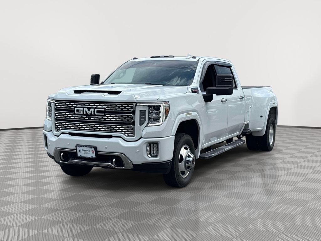 Used 2023 GMC Sierra 3500 Denali w/ Denali Ultimate Package AWD/4WD image 3