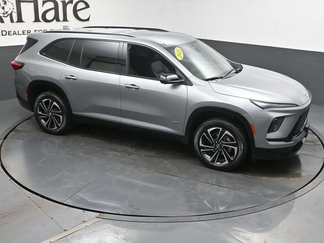 Used 2025 Buick Enclave Sport Touring FWD image 40