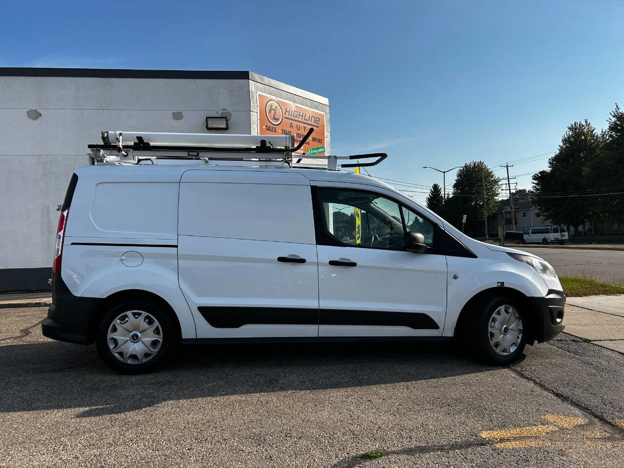 Used 2014 Ford Transit Connect XL image 3