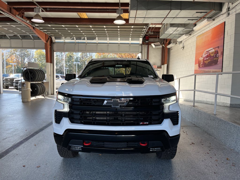 New 2026 Chevrolet Silverado 1500 LT Trail Boss w/ Convenience Package II image 2