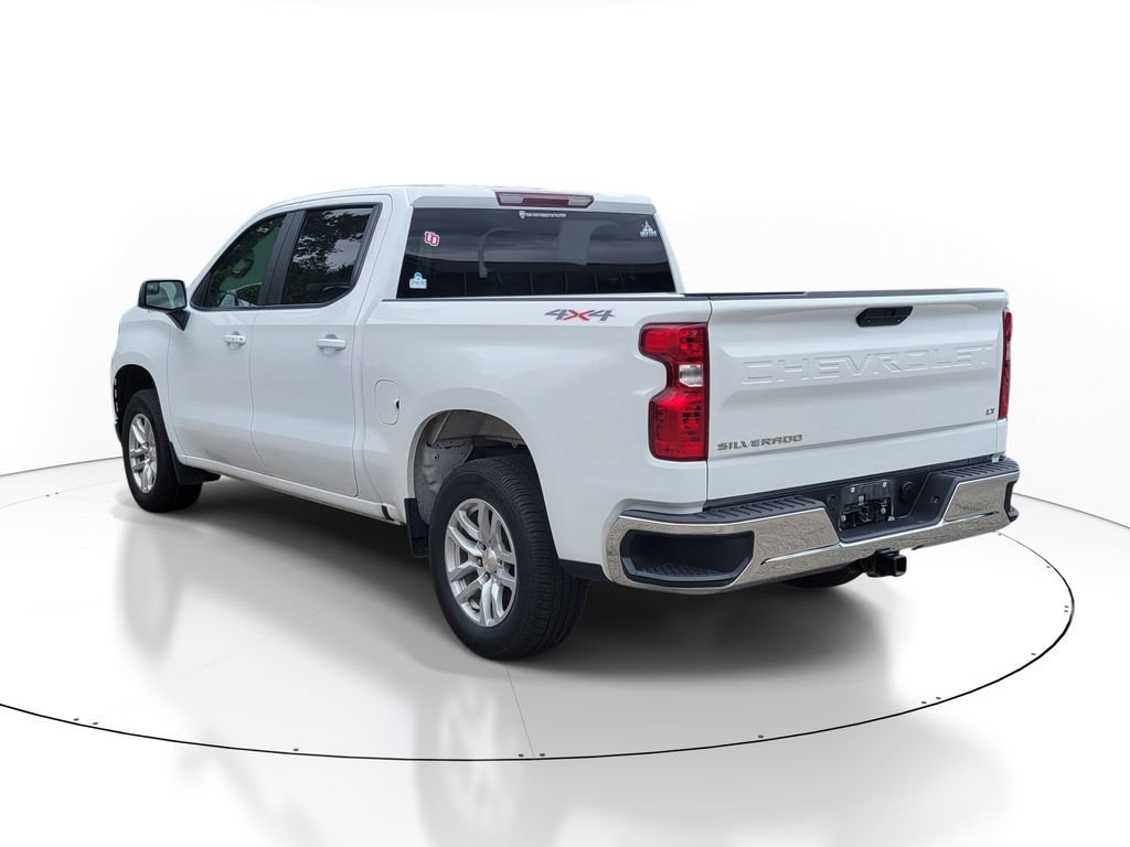 Used 2022 Chevrolet Silverado 1500 LT AWD/4WD image 2