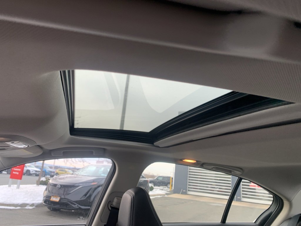 Used 2019 INFINITI Q50 Sport image 11