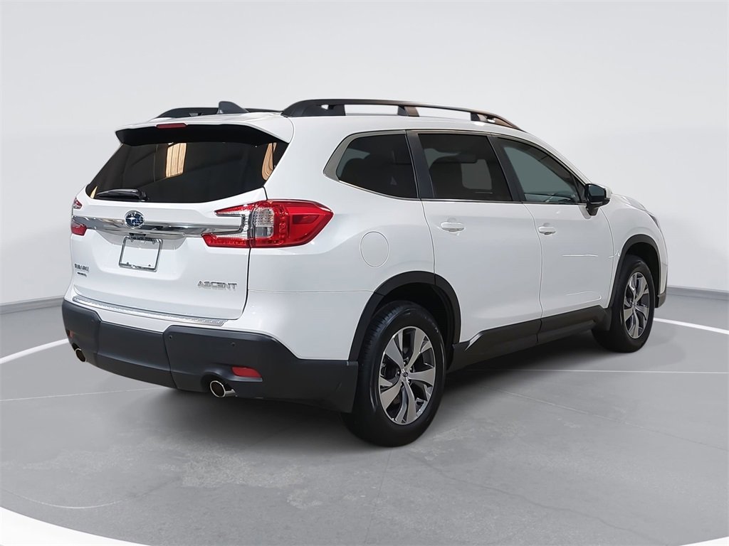 Certified 2025 Subaru Ascent Premium w/ Premium Package image 5