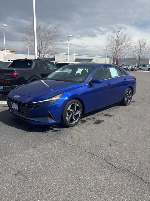 Used 2023 Hyundai Elantra Limited FWD image 7