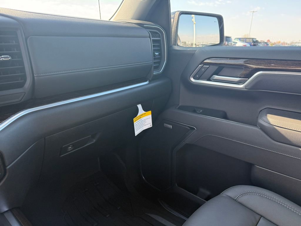 New 2026 GMC Sierra 1500 Elevation w/ Elevation Premium Package AWD/4WD image 29