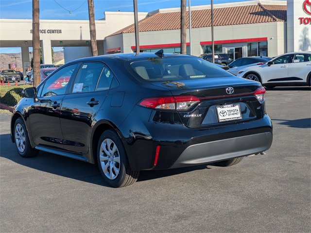 Used 2026 Toyota Corolla LE image 9