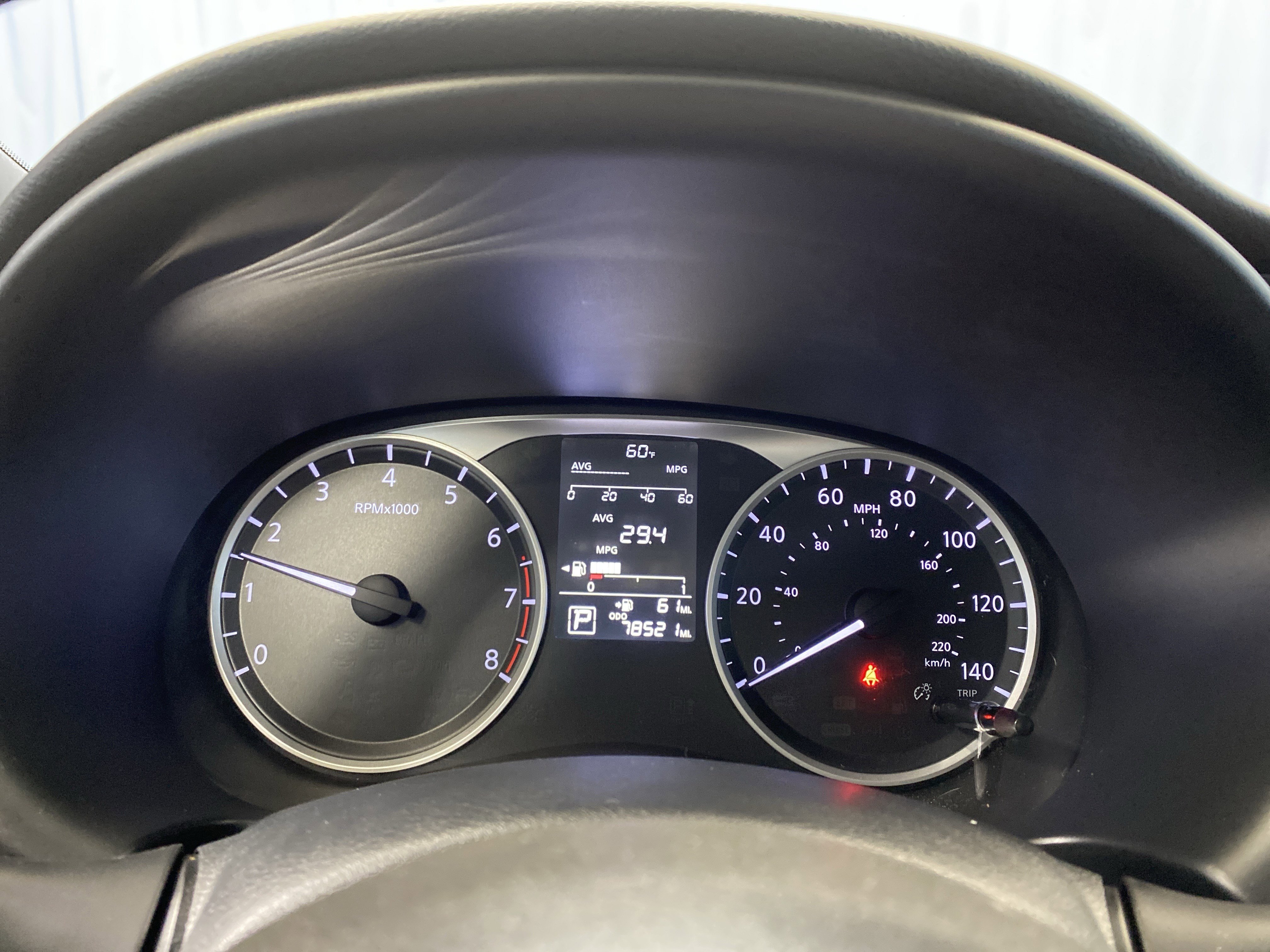 Used 2018 Nissan Kicks S image 19