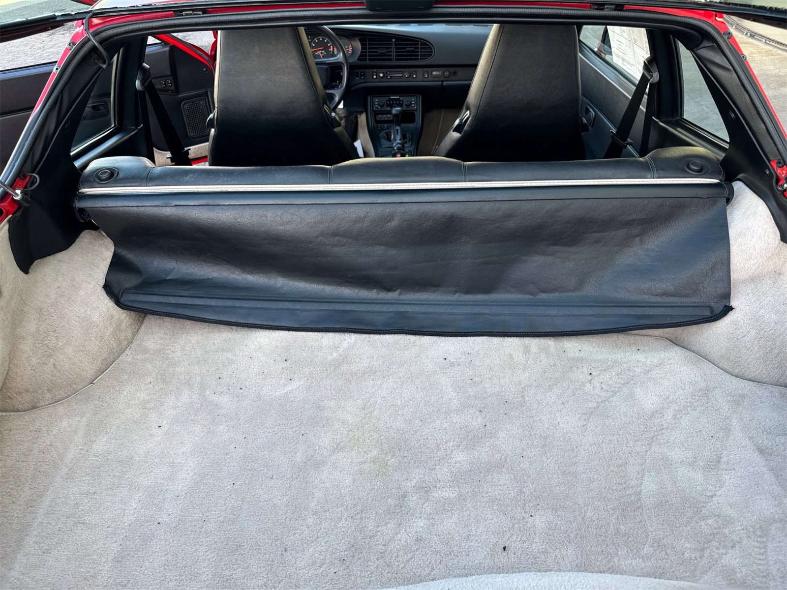 Used 1987 Porsche 944 Coupe image 16