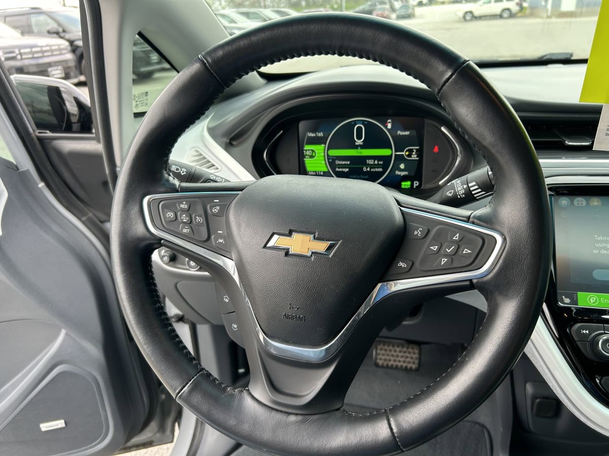 Used 2020 Chevrolet Bolt Premier w/ Infotainment Package image 8