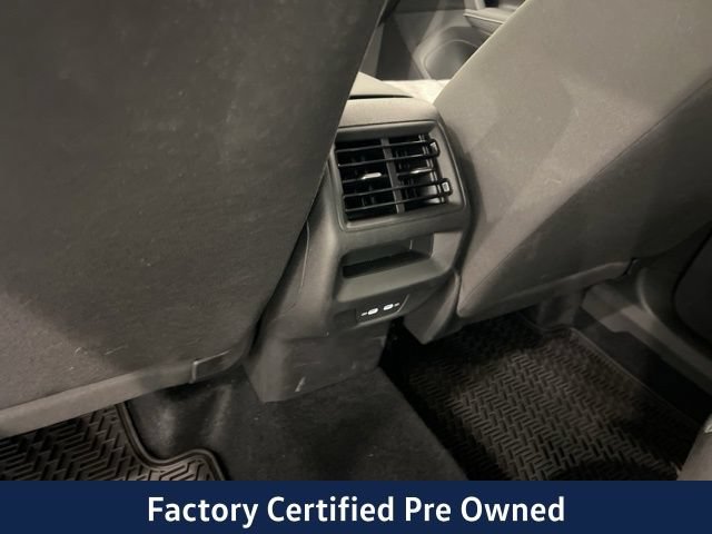 Used 2025 Volkswagen Tiguan S AWD/4WD image 17