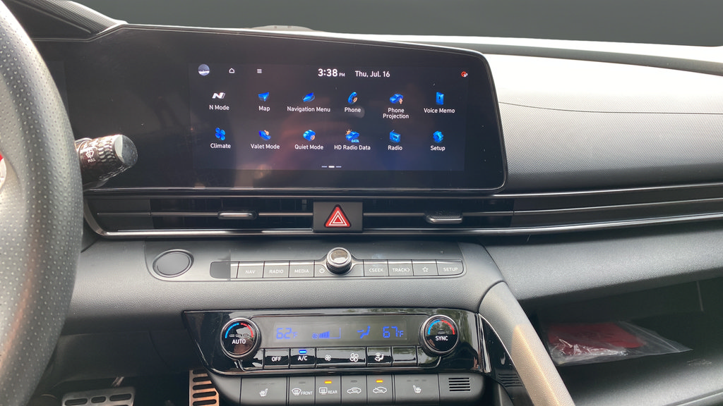 Used 2022 Hyundai Elantra N FWD image 13