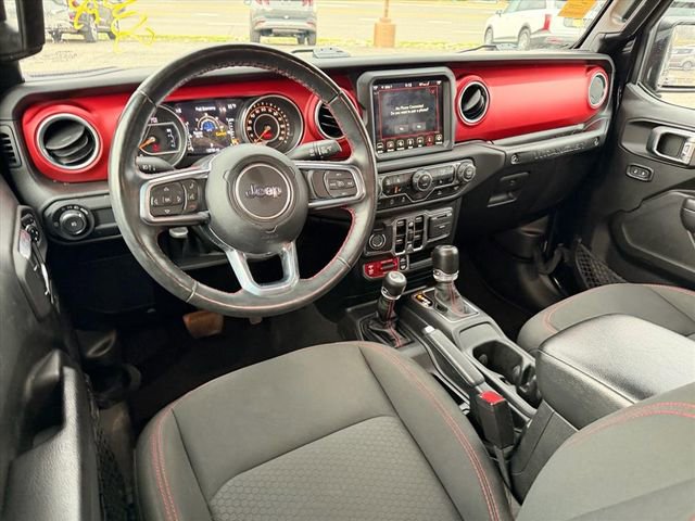 Used 2023 Jeep Wrangler Unlimited Rubicon w/ Cold Weather Group image 7