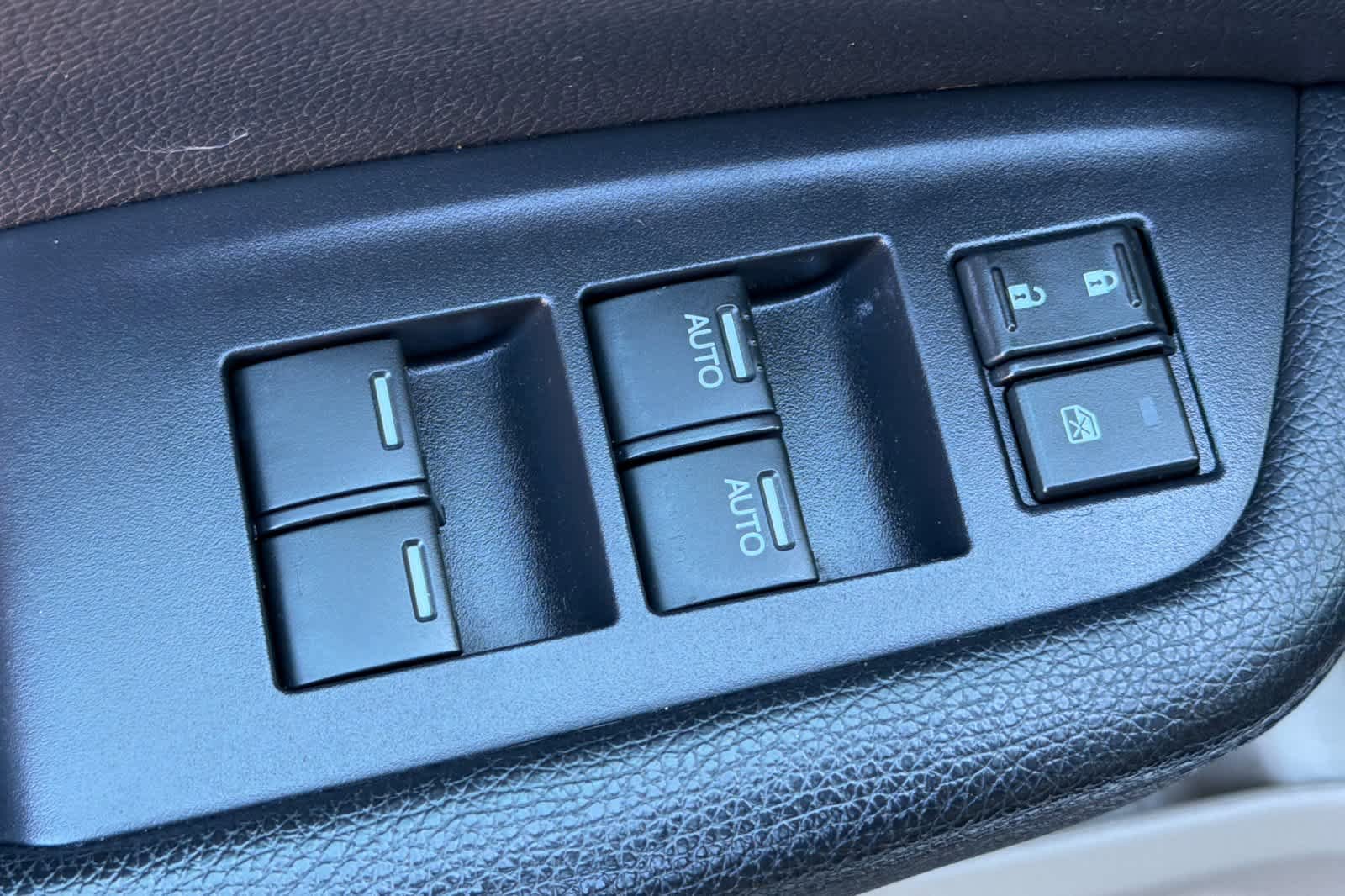 Certified 2019 Honda Pilot Touring image 15