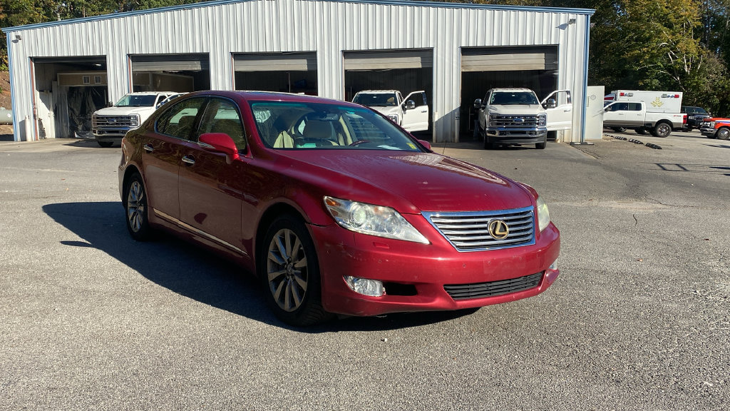 Used 2011 Lexus LS 460 AWD w/ Luxury Value Edition image 3