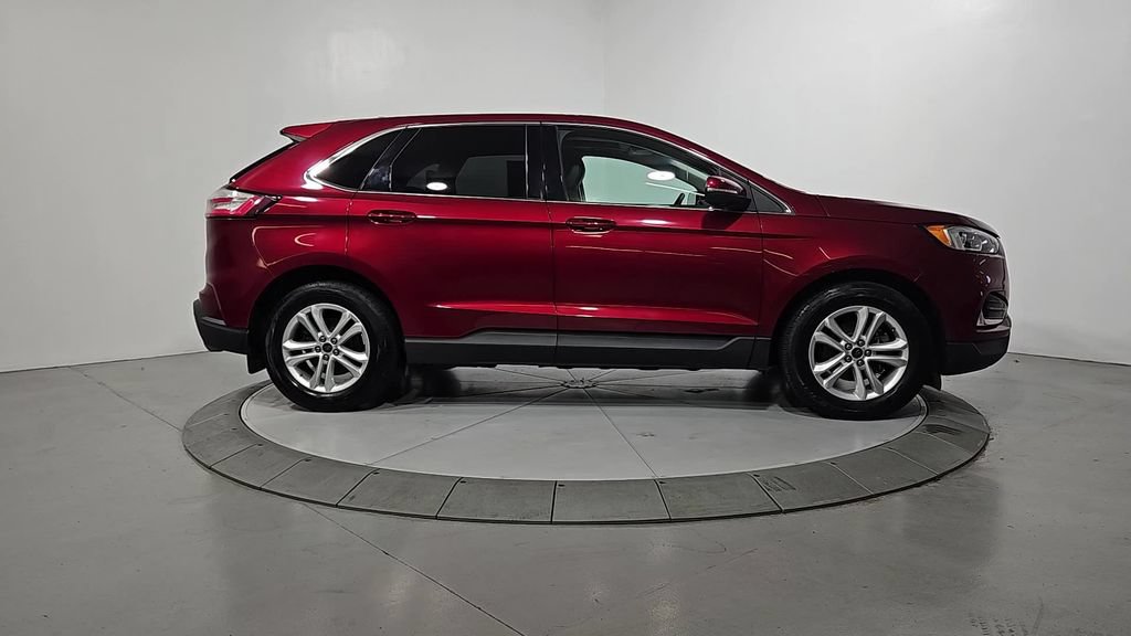 Used 2019 Ford Edge SEL w/ Equipment Group 201A FWD image 7