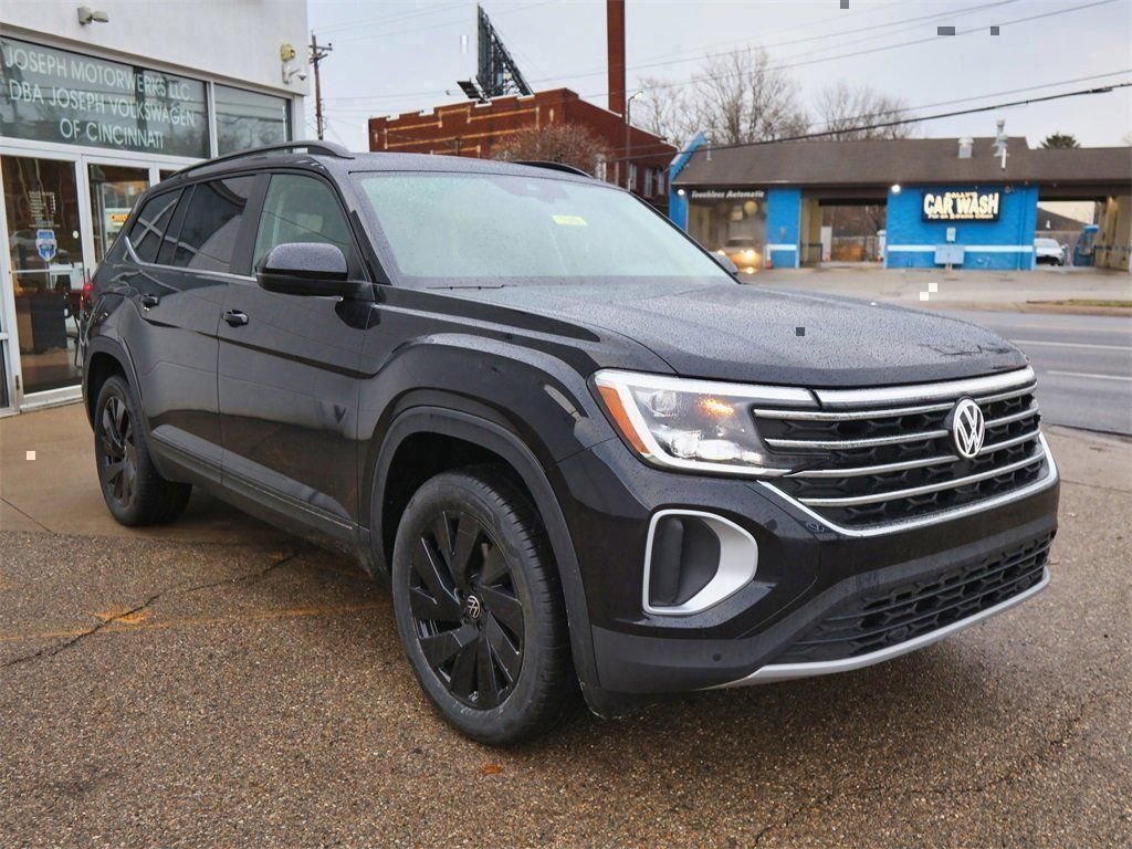 New 2026 Volkswagen Atlas SE image 7