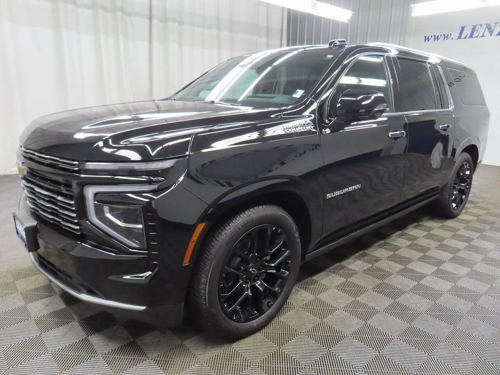 Used 2025 Chevrolet Suburban High Country AWD/4WD image 6