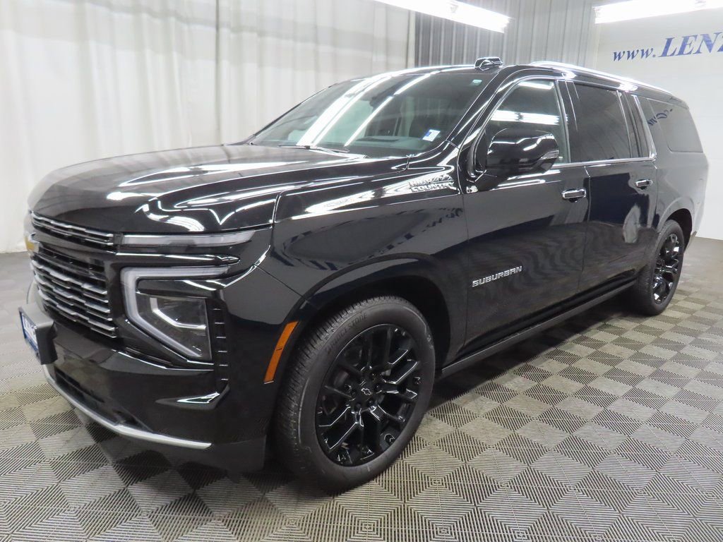Used 2025 Chevrolet Suburban High Country AWD/4WD image 6