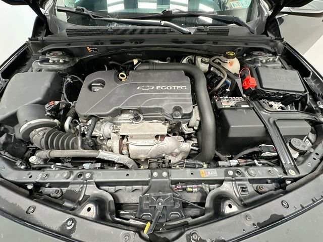 Used 2018 Chevrolet Malibu LT FWD image 25