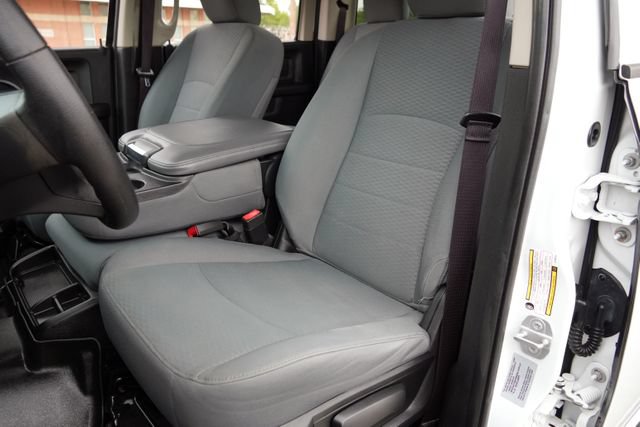 Used 2018 RAM 2500 Tradesman w/ Chrome Appearance Group AWD/4WD image 43
