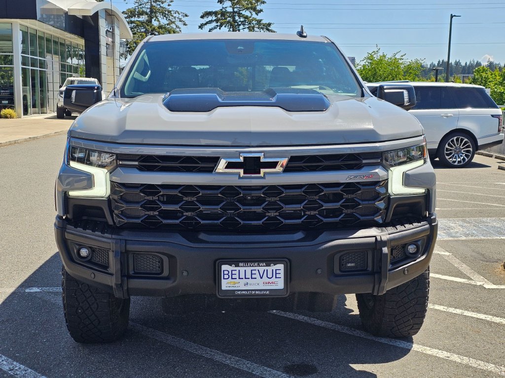 Used 2024 Chevrolet Silverado 1500 ZR2 w/ ZR2 Bison Edition AWD/4WD image 8