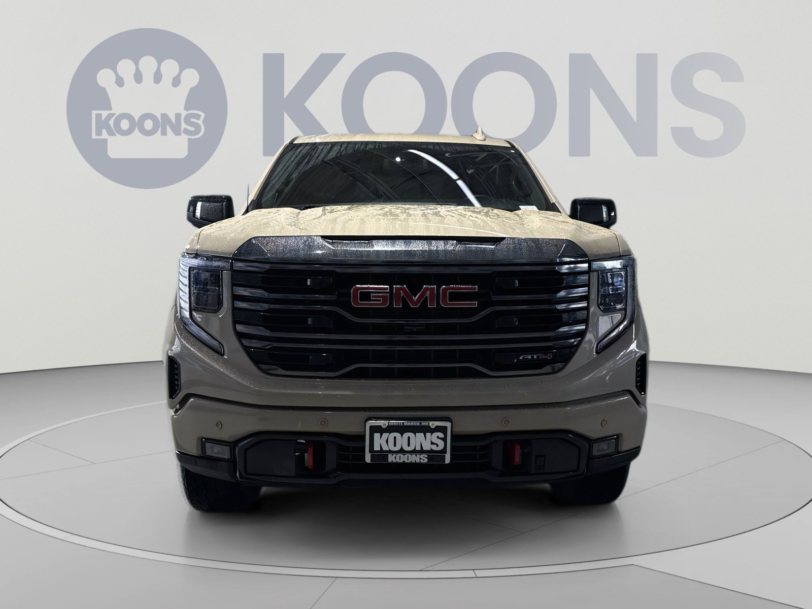 Used 2023 GMC Sierra 1500 AT4 w/ AT4 Premium Package AWD/4WD image 4