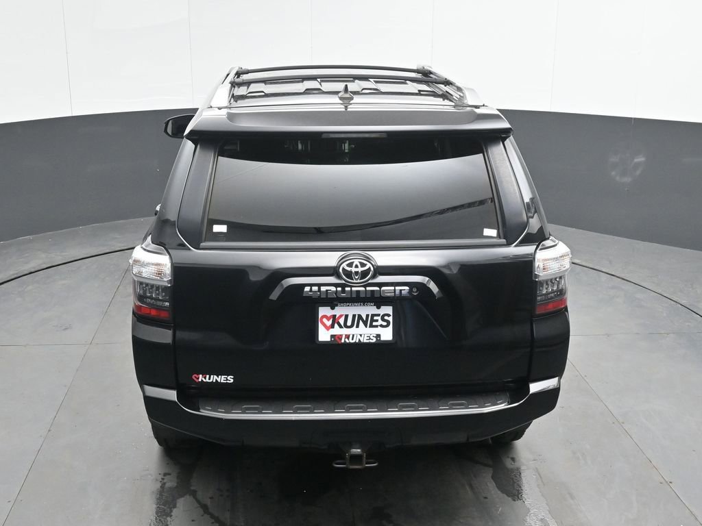 Used 2015 Toyota 4Runner SR5 image 29