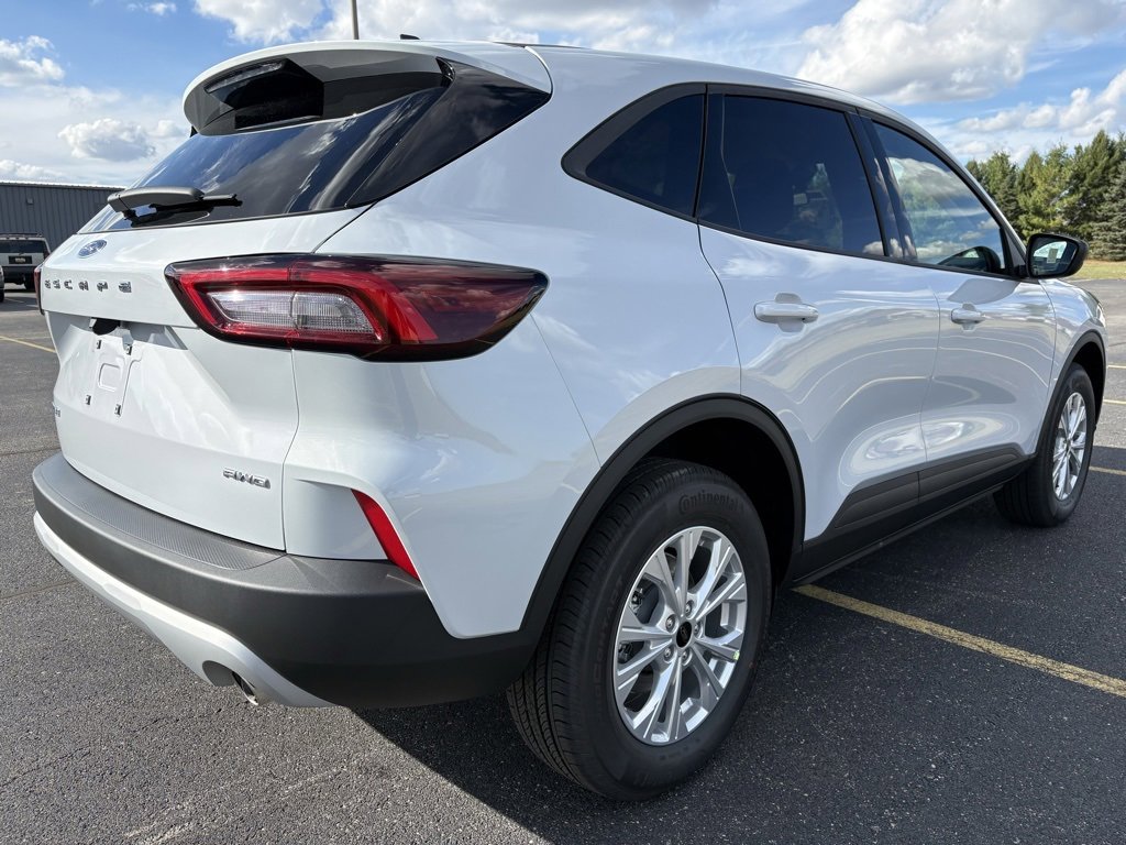 New 2026 Ford Escape Active image 6