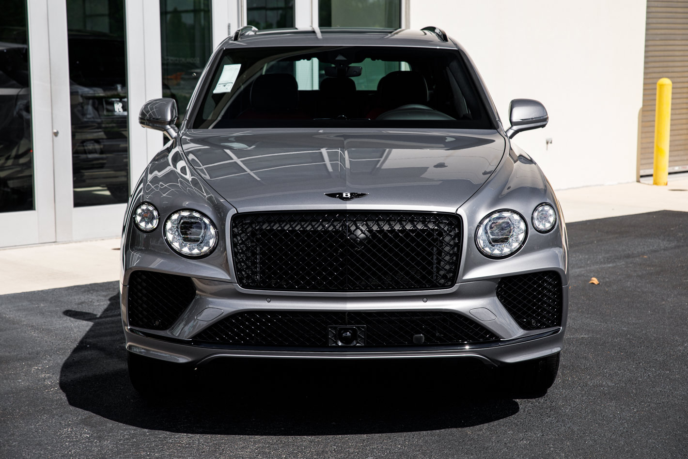 New 2026 Bentley Bentayga AWD/4WD image 5