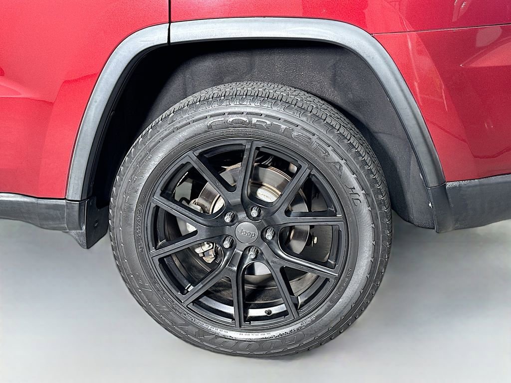 Used 2014 Jeep Grand Cherokee Limited w/ Trailer Tow Group IV image 33