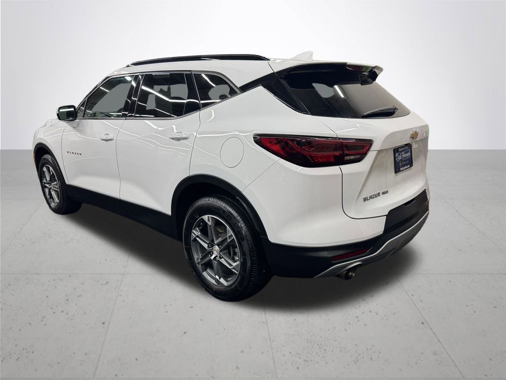 Used 2024 Chevrolet Blazer LT image 4