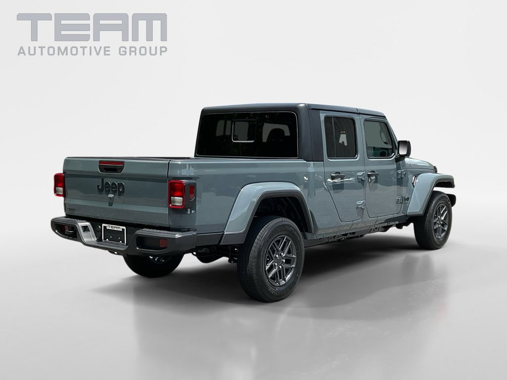 New 2025 Jeep Gladiator Sport AWD/4WD image 7
