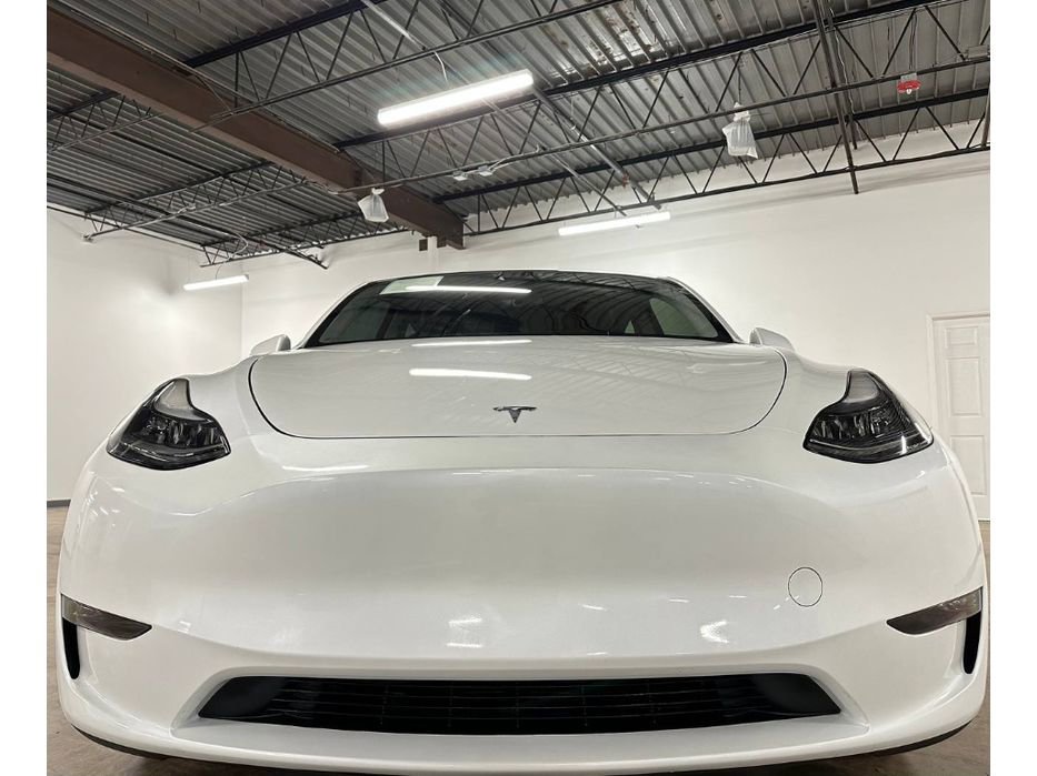 Used 2023 Tesla Model Y Performance image 3