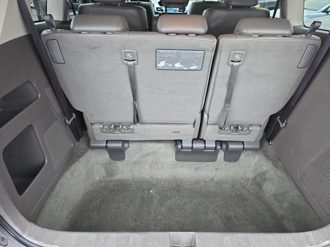 Used 2011 Honda Odyssey EX-L image 18