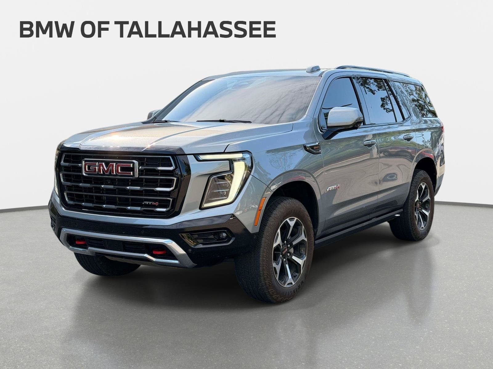 Used 2025 GMC Yukon AT4 w/ AT4 Premium Plus Package AWD/4WD image 1