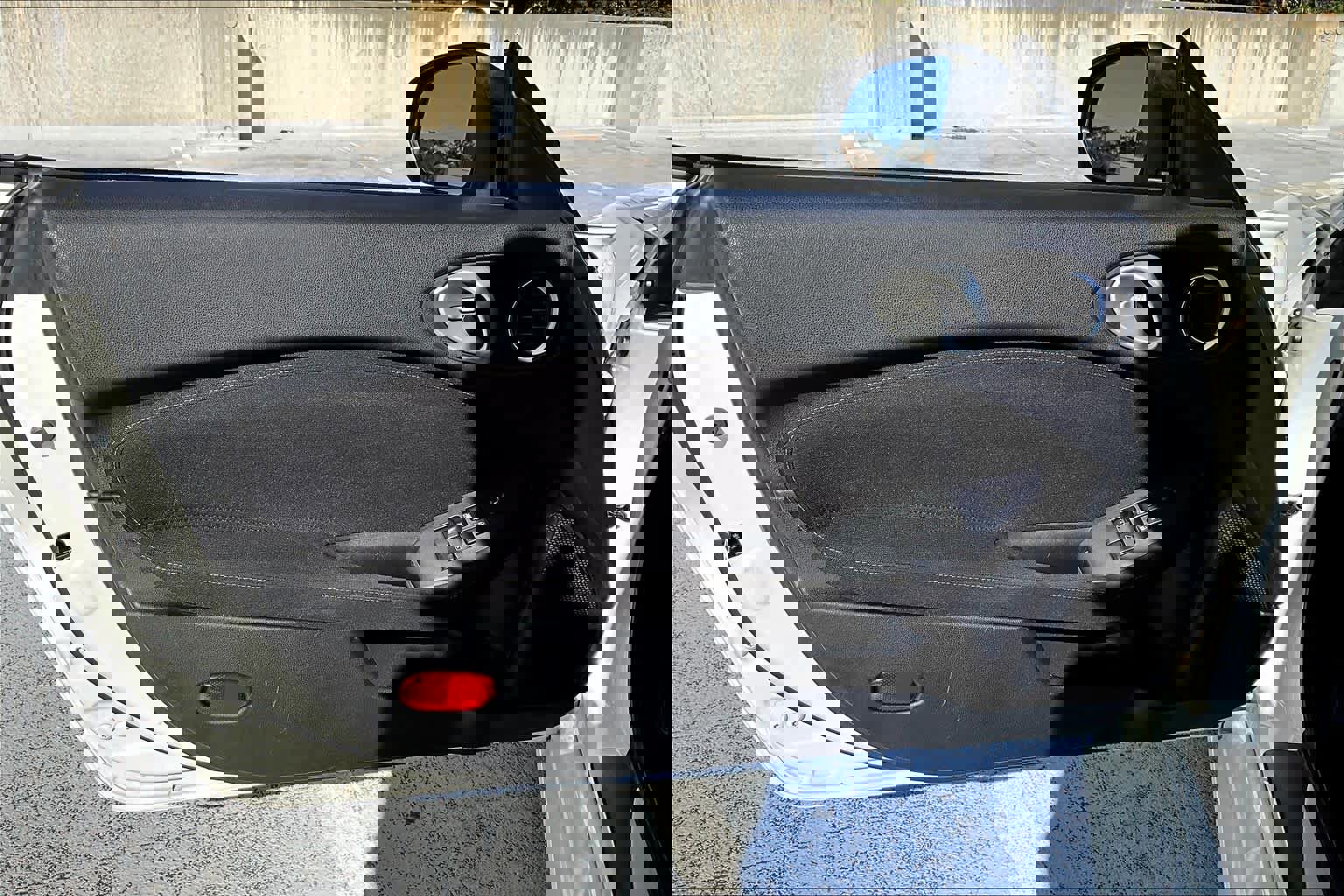 Used 2020 Nissan 370Z Coupe image 15