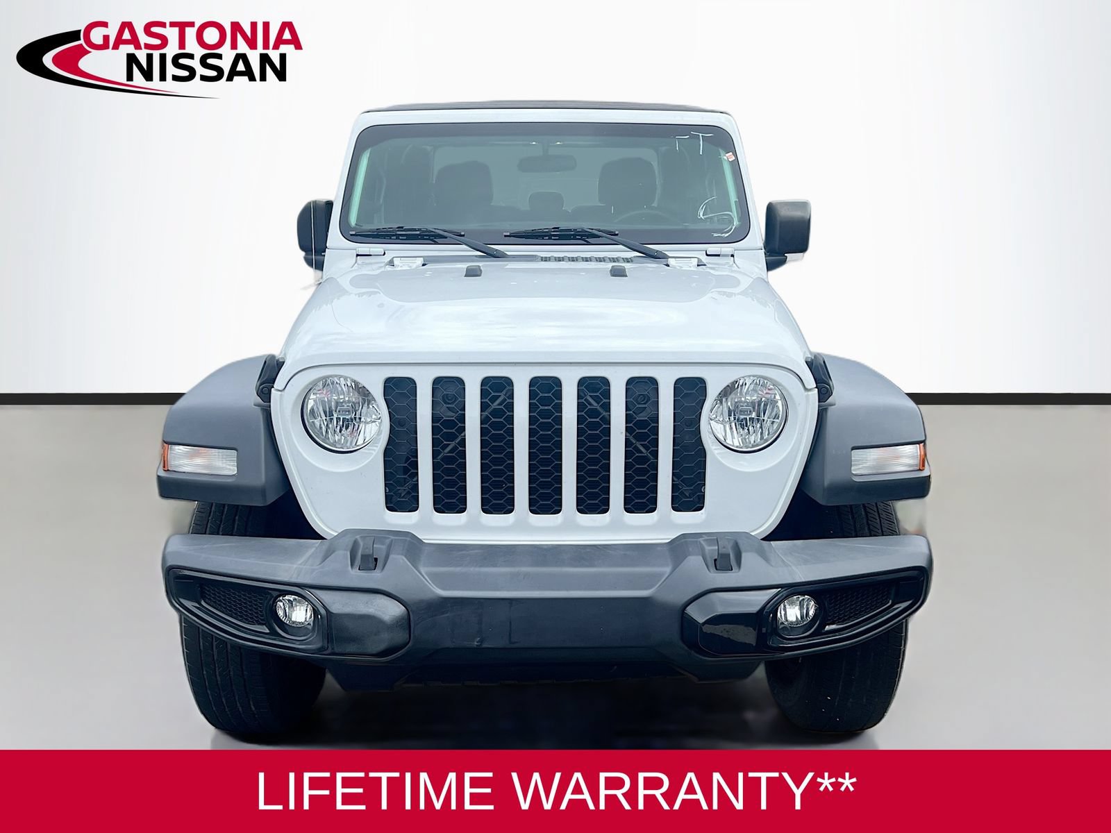 Used 2023 Jeep Gladiator Sport w/ Trailer Tow Package AWD/4WD image 2