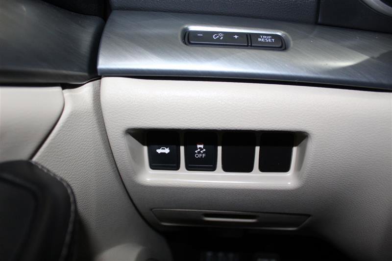 Used 2016 Nissan Maxima 3.5 SV image 23