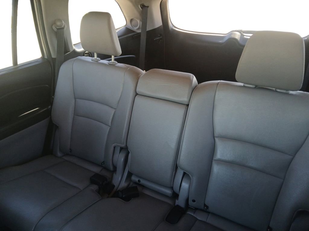 Used 2017 Honda Pilot Touring image 15